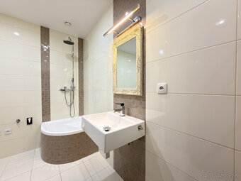 Prenájom rodinného domu Grot - 17