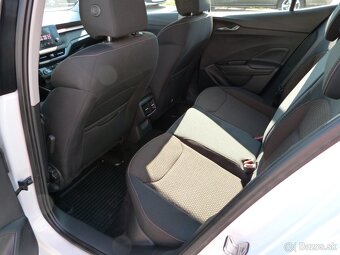 Škoda Fabia 1.0 TSI Ambition, len 111,000 KM  - 17