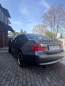 Predám BMW rada 3 E90 320d - 17