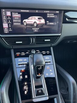 Porsche Cayenne III - 3.0 V6 - 250 kW - 17