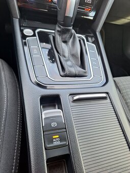 Volkswagen Passat 2.0 TDI DSG Business, Pôv. lak,52 250km,SR - 17