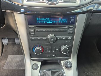 Chevrolet Captiva 2.2 D LT 7 miest - 17