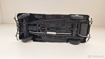 1:18 HORCH 930 V - 17