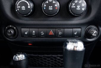 Jeep Wrangler 2.8 CRD Polar A/T - 17