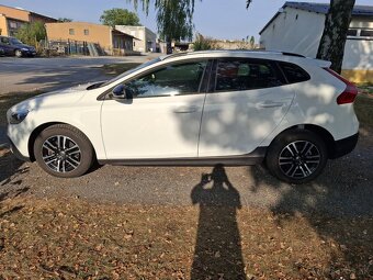 Volvo V40 Cross Country 2,0 D 88kW - 17