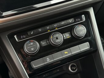 Volkswagen Touran 2.0 TDi - 17