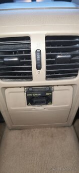 Volkswagen Passat B6 2.0 FSI Highline A/T, Dynaudio - 17