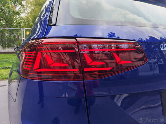 Volkswagen Passat Variant 2.0 TDI R-Line DSG - 17