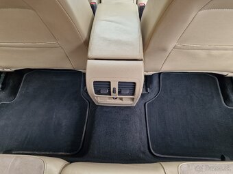 Volkswagen Passat Variant 2.0 TDi 170k DSG Highline (diesel) - 17