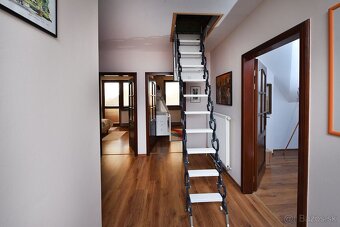 Predaj novostavba rodinného domu 6 izbový s garážou a pozemk - 17