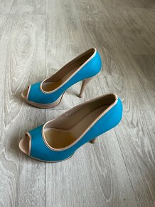 sandále a lodičky na platforme č. 40 - 17