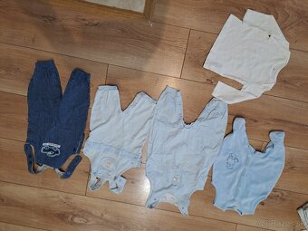 Body , dupačky  , mikiny  , nátelníky  a mnoho iného - 17