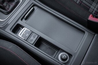 Volkswagen Golf 2.0 TFSI GTI DSG - 17