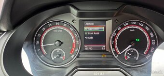 Škoda Octavia Combi RS 4X4 2.0TDi 6-stupňová DSG bez AdBlue - 17