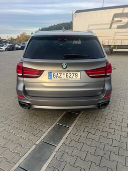 BMW x5 f15 M-paket 190kw rok 2018 individual Dohoda - 17