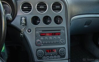 Alfa Romeo Brera 3.2 V6 Q4 - 17