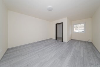 4i rodinný dom s terasou na predaj, obec Méra, Maďarsko - 17