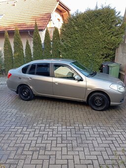 riadiaca jednotka centralu s kľúčom Renault Thália rok 2011 - 17