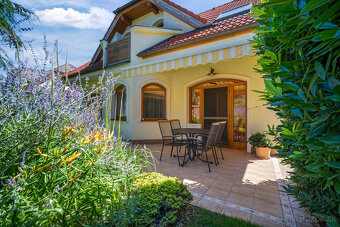 Predaj 2podlažný 6izb. rod.dom  s dvoj garážou    na Kozáck - 17