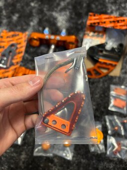 Ktm exc/ sx cnc diely, chrániče, six days, powerparts - 17