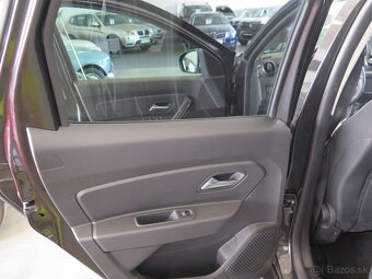 Dacia Duster 1.2TCe,92kW,navi,klima,kamera,výhřev - 17