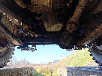 Nissan Patrol W260 - 17