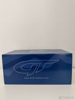 FORD zberatelsky model v mierke 1:18. - 17