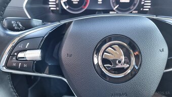 Škoda Octavia Combi 2,0 TDi Ambition + 85KW M6 Virtual Cocpi - 17