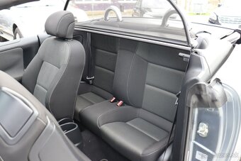 Peugeot 207 CC 1.6 HDi FAP Sport - 17