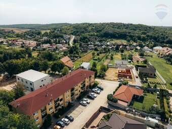 2 iz. byt Báb - Prenájom - 17