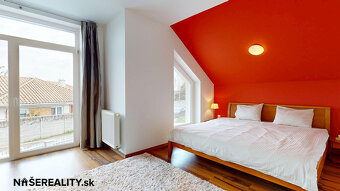 Na predaj: Moderný 5-izbový rodinný dom s bazénom, záhradou  - 17