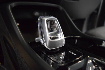 Volvo XC40 T5 MAX.VÝBAVA INSCRIPTION LUXE 2020-DPH - 17