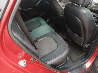 HYUNDAI IX35 4WD  2.0 CRDI 100KW - 17