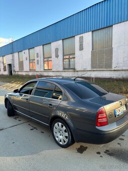 Škoda Superb - 17