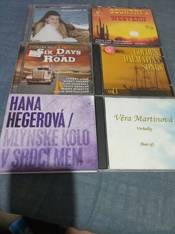 Predám rôzne cd nosiče - 17