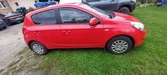 Predám Hyundai i20  1,2 rok výroby 2011 - 17