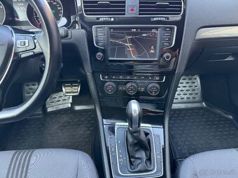 VOLKSWAGEN GOLF 7 VARIANT 1.6 TDI 81KW DSG - 17