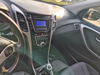 Hyundai i30 cw - 17