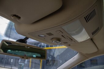 Volkswagen Touareg /AJ NA SPLATKY/ - 17