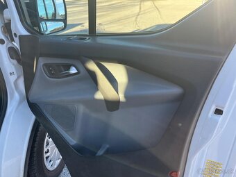 Ford transit custom 2.2d 9miestny bus - 17