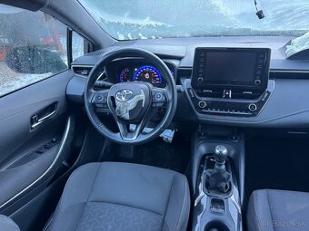 Toyota Corolla 1.2T 4valec benzin 2022 82000km - 17