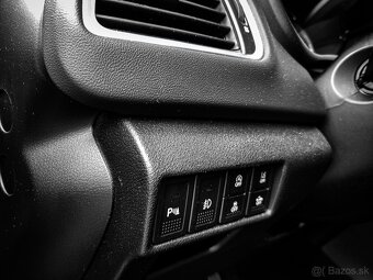 Suzuki SCROSS Hybrid 1,4 Benzin - 17