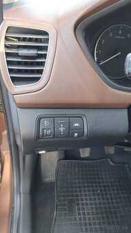 HYUNDAI I20 1.2 BENZ.5DV - 17