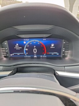 12/2022 Škoda Karoq 4x4 2,0TDI 110KW MODEL 2023 - 17
