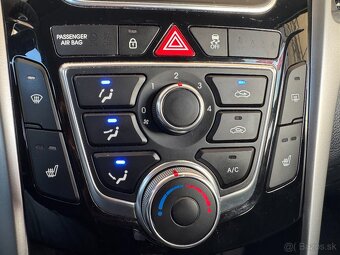 Hyundai i30 1.4i MPI DOHC CVVT Comfort - 17