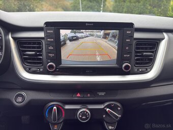 KIA STONIC 1,4 M6 GOLD - 17