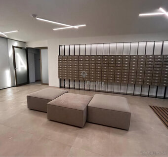 PREDANÉ - predaj pekný 2 izbový byt na ulici Krivá, Košice - - 17