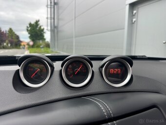 NISSAN 370Z, CABRIO, 3.7 241 KW, Servisované - 17