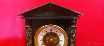 KRBOVÉ MRAMOROVÉ HODINY - 17