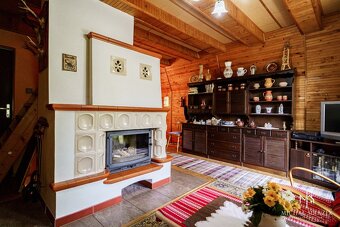 Ponúkame Vám exkluzívne na predaj rekreačnú chatu v časti Lá - 17